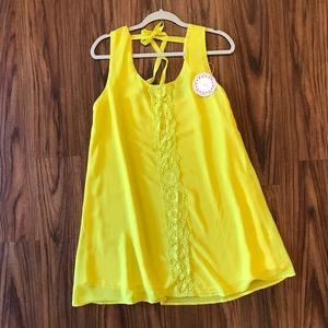 Super cute yellow dress